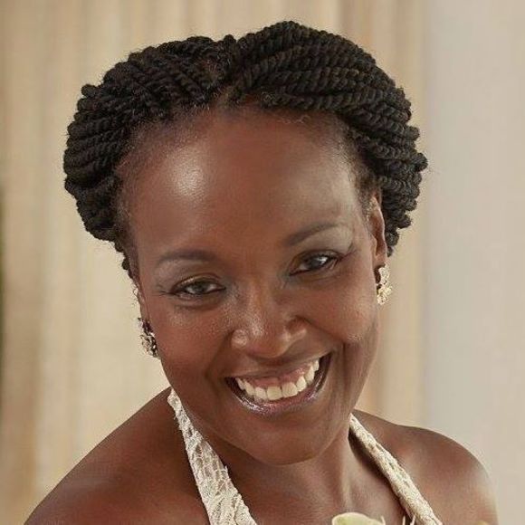 Meet your Posher, Ellen - Picture 1 of 1